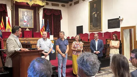 Las representaciones del Misteri d’Elx ya tienen su abanico y facsímil. Las representaciones del Misteri d’Elx ya tienen su abanico y facsímil.