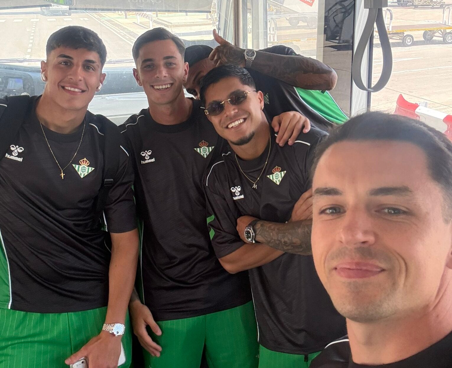 Pellegrini ajusta su plantilla y sigue esperando al delantero Pellegrini ajusta su plantilla y sigue esperando al delantero