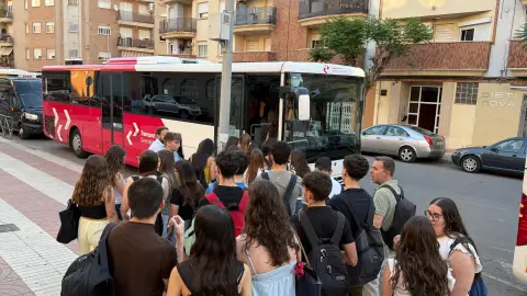 Onda abre el plazo para solicitar el Carnet MobilisGO: el bonobús gratuito para jóvenes estudiantes. Onda abre el plazo para solicitar el Carnet MobilisGO: el bonobús gratuito para jóvenes estudiantes.