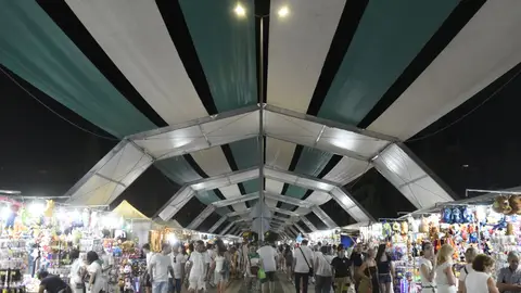 El mercado de venta ambulante de Avenida de Monegros contará este año con 76 puestos El mercado de venta ambulante de Avenida de Monegros contará este año con 76 puestos