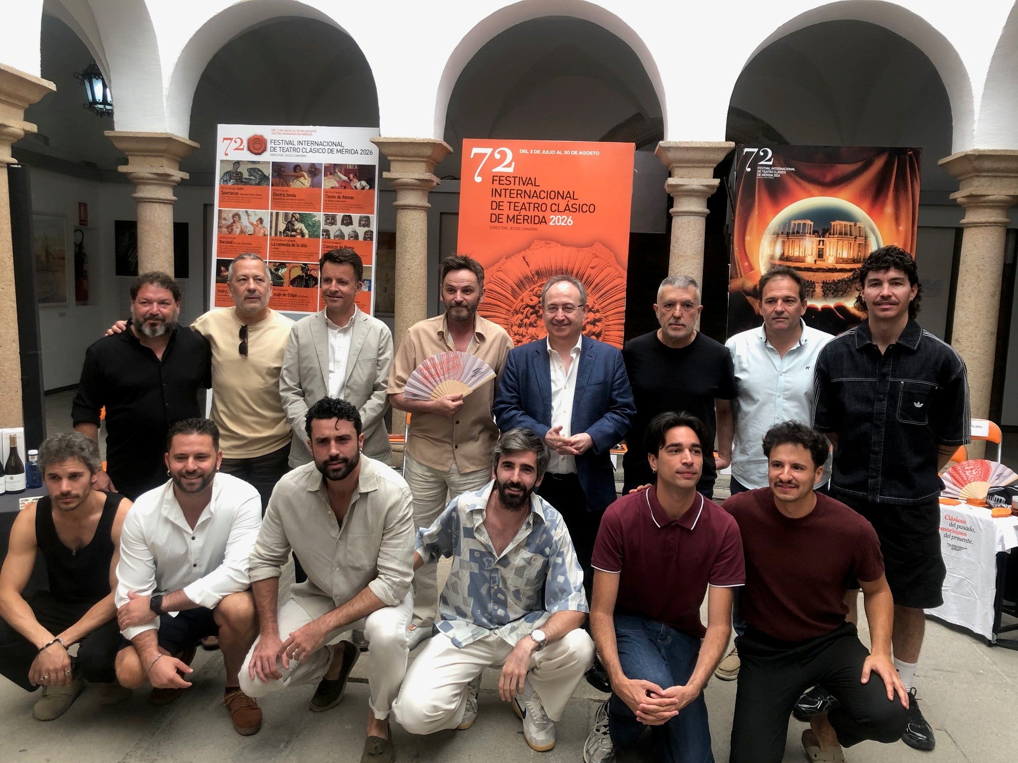 El Festival de Mérida acoge 'Cómicos de Roma', de David Mamet, un homenaje al mundo actoral protagonizado por Fernando Tejero El Festival de Mérida acoge 'Cómicos de Roma', de David Mamet, un homenaje al mundo actoral protagonizado por Fernando Tejero