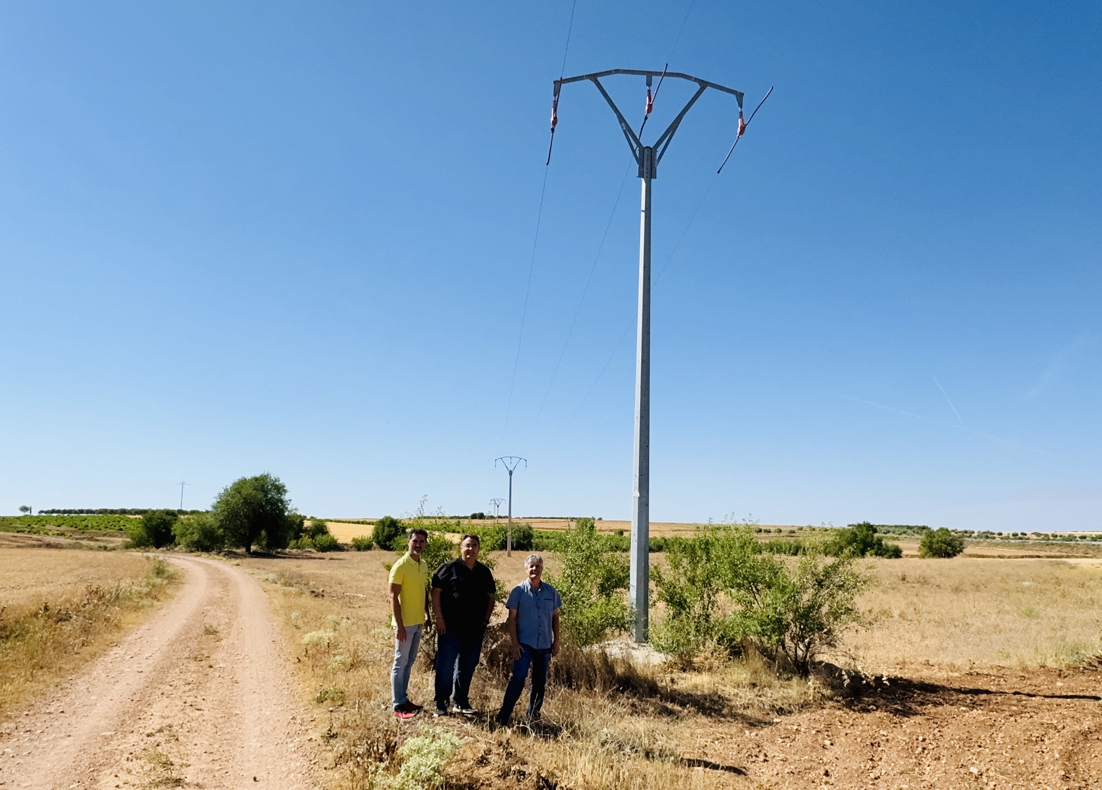El Gobierno regional ha corregido más de 6.000 apoyos eléctricos para proteger a la avifauna en la provincia de Cuenca El Gobierno regional ha corregido más de 6.000 apoyos eléctricos para proteger a la avifauna en la provincia de Cuenca