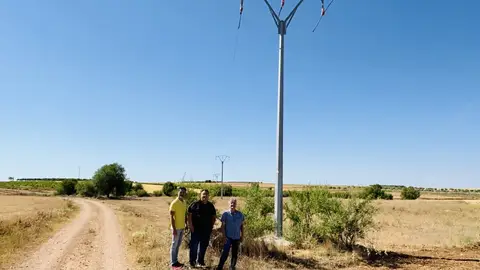 El Gobierno regional ha corregido más de 6.000 apoyos eléctricos para proteger a la avifauna en la provincia de Cuenca El Gobierno regional ha corregido más de 6.000 apoyos eléctricos para proteger a la avifauna en la provincia de Cuenca