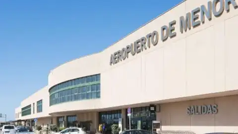 Aeropuerto de Menorca Aeropuerto de Menorca