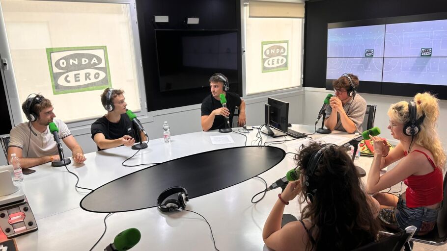 Taula Rodona emergents de m&uacute;sica