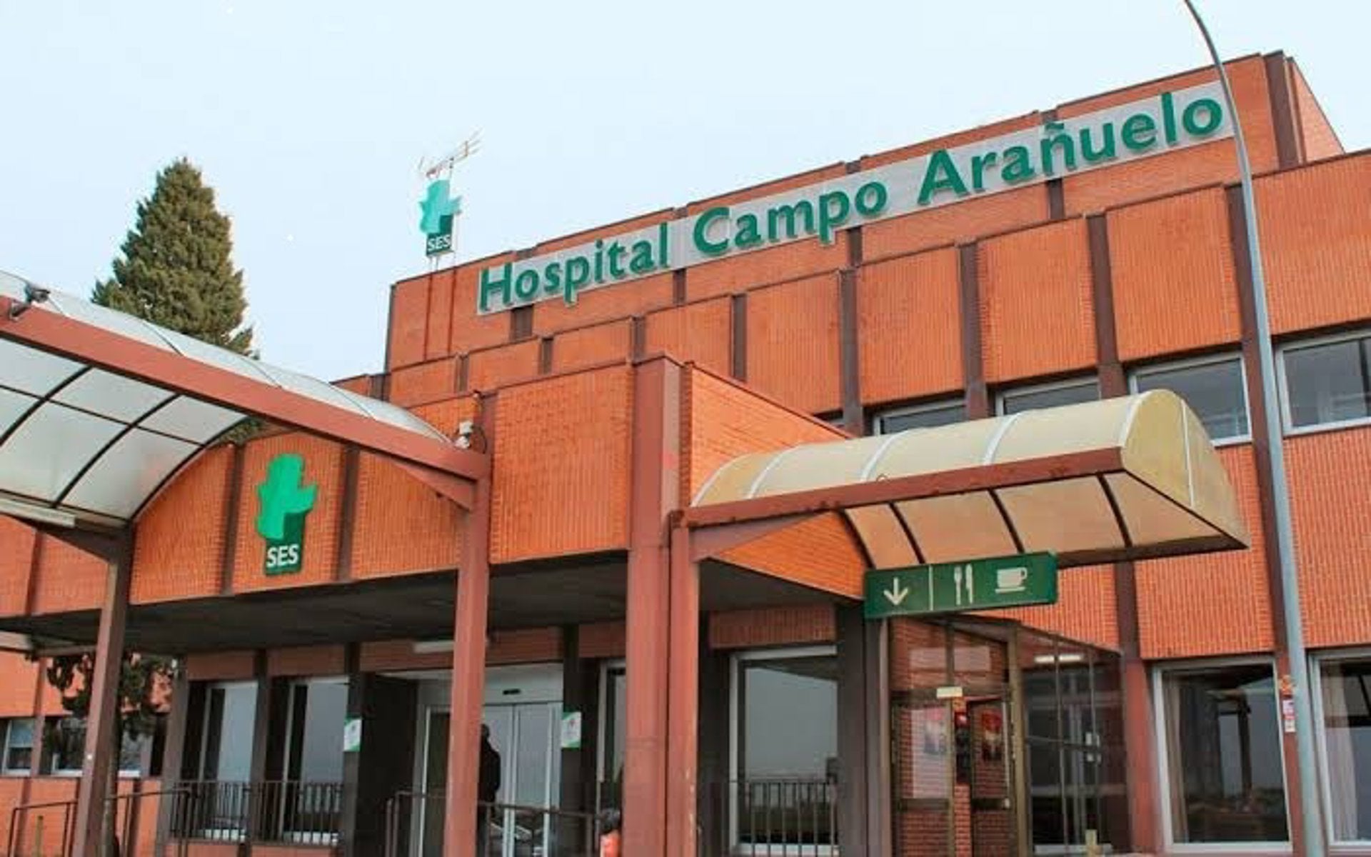 El SES invierte 2,1 millones de euros en la reforma integral del Hospital Campo Arañuelo de Navalmoral de la Mata El SES invierte 2,1 millones de euros en la reforma integral del Hospital Campo Arañuelo de Navalmoral de la Mata