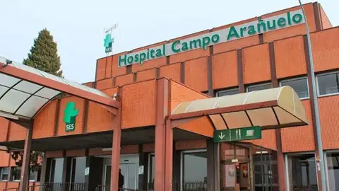 El SES invierte 2,1 millones de euros en la reforma integral del Hospital Campo Arañuelo de Navalmoral de la Mata El SES invierte 2,1 millones de euros en la reforma integral del Hospital Campo Arañuelo de Navalmoral de la Mata