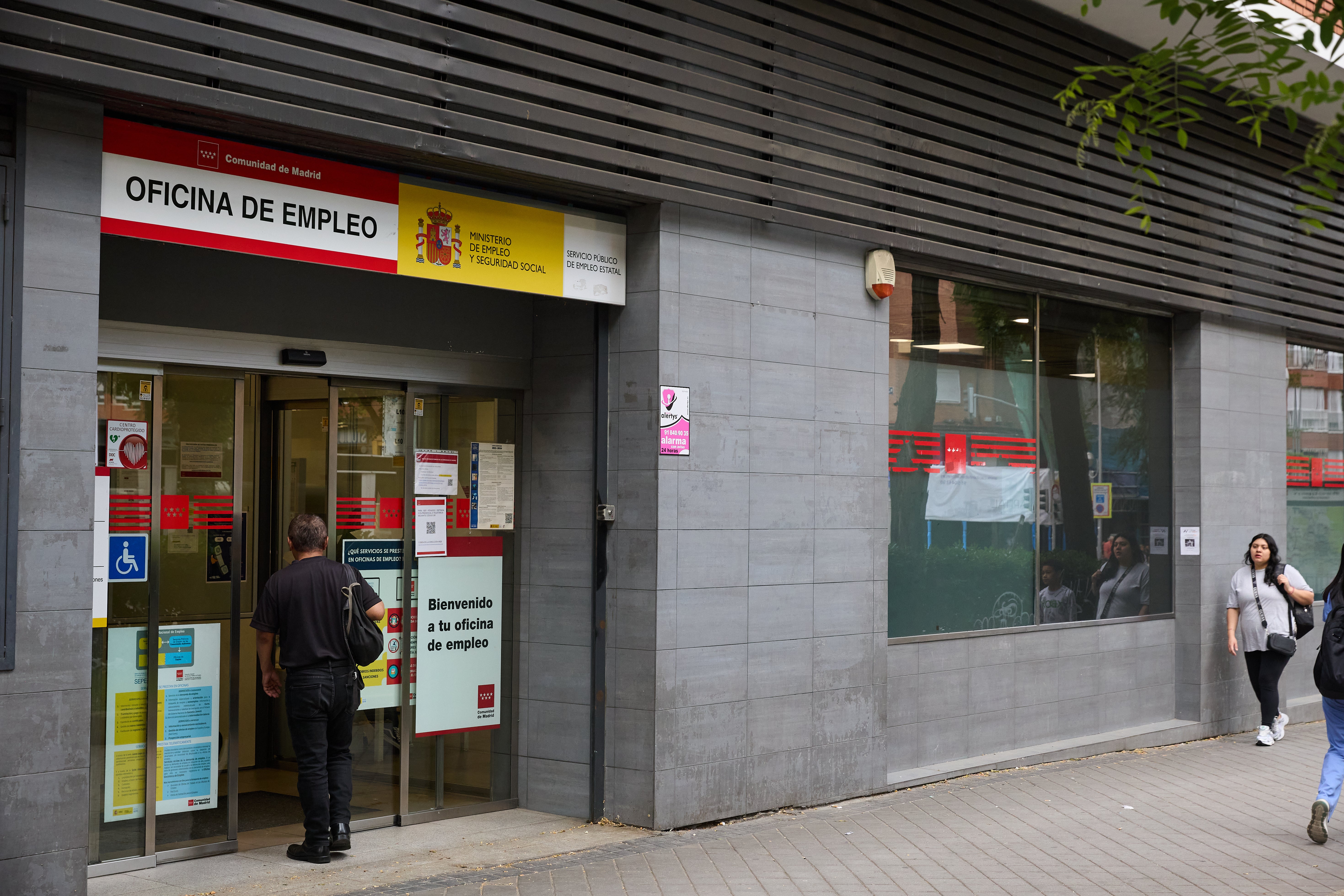 El paro sube en julio y el Gobierno lo achaca a la regularización de migrantes: "Es un incremento inusual" El paro sube en julio y el Gobierno lo achaca a la regularización de migrantes: "Es un incremento inusual"