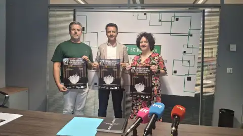 El Festival Folklórico de los Pueblos del Mundo llevará actuaciones a 77 localidades de Extremadura y Portugal El Festival Folklórico de los Pueblos del Mundo llevará actuaciones a 77 localidades de Extremadura y Portugal