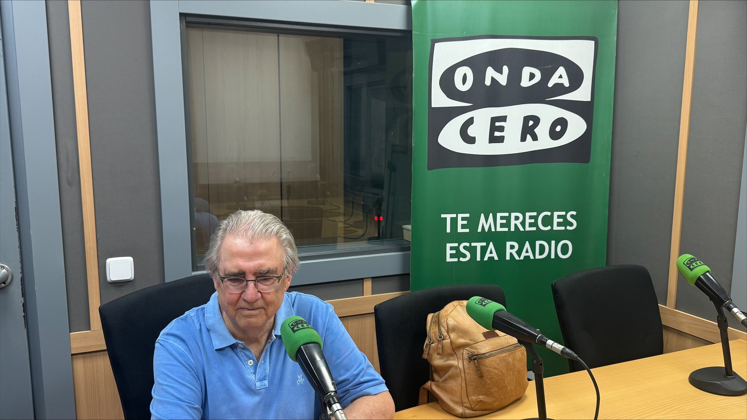 El Dr. Pedro Torrecillas aclara qué posición es mejor para el hombre al orinar El Dr. Pedro Torrecillas aclara qué posición es mejor para el hombre al orinar