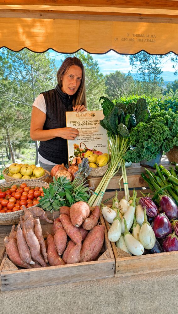 Linda Odini en su puesto de productos ecológicos