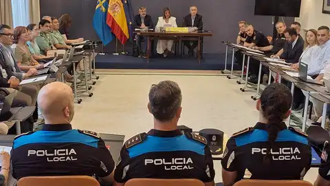 Reunión dispositivo de seguridad. reunion delegacion de gobierno eclipse