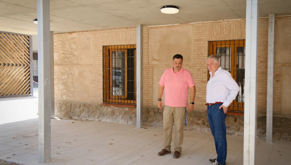 El alcalde ha visitado las obras del antiguo convento de Las Terreras El alcalde ha visitado las obras del antiguo convento de Las Terreras