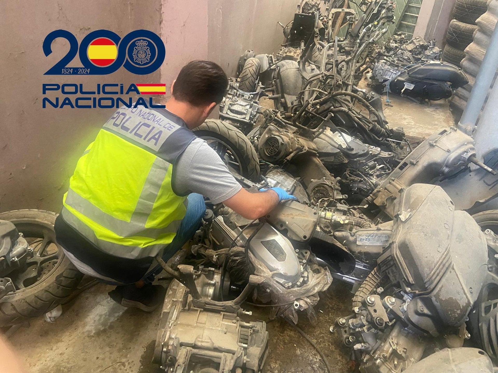Policía Nacional detiene a dos responsables de 120 robos de scooters en la provincia Policía Nacional detiene a dos responsables de 120 robos de scooters en la provincia