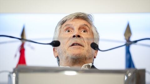El ministro del Interior, Fernando Grande-Marlaska, atiende a los medios de comunicación tras la reunión del consejo extraordinario de ministros del Interior de la UE El ministro del Interior, Fernando Grande-Marlaska, atiende a los medios de comunicación tras la reunión del consejo extraordinario de ministros del Interior de la UE