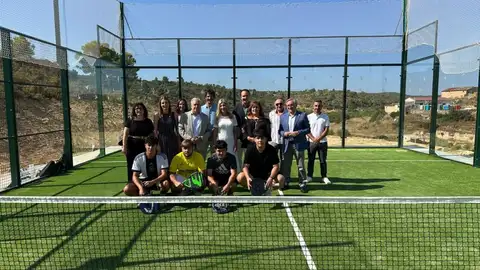 Mazaleón estrena su nueva pista de pádel PISTA PADEL