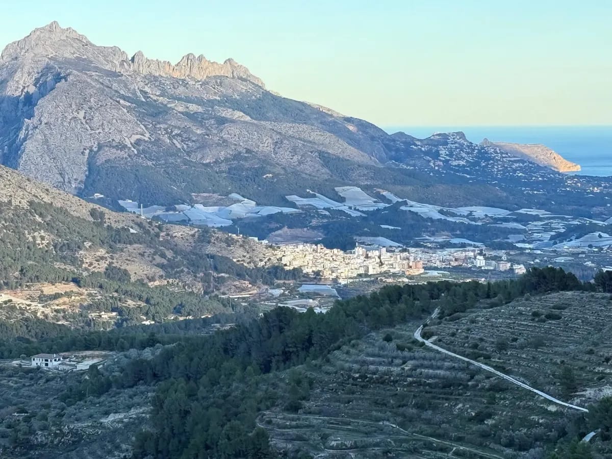 Callosa d'en Sarrià recibirá 40.000 euros de la Generalitat para mejorar las infraestructuras agrícolas y de riego Callosa d'en Sarrià recibirá 40.000 euros de la Generalitat para mejorar las infraestructuras agrícolas y de riego
