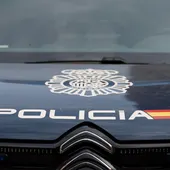 Coche de la Policía Nacional. Coche de la Policía Nacional.