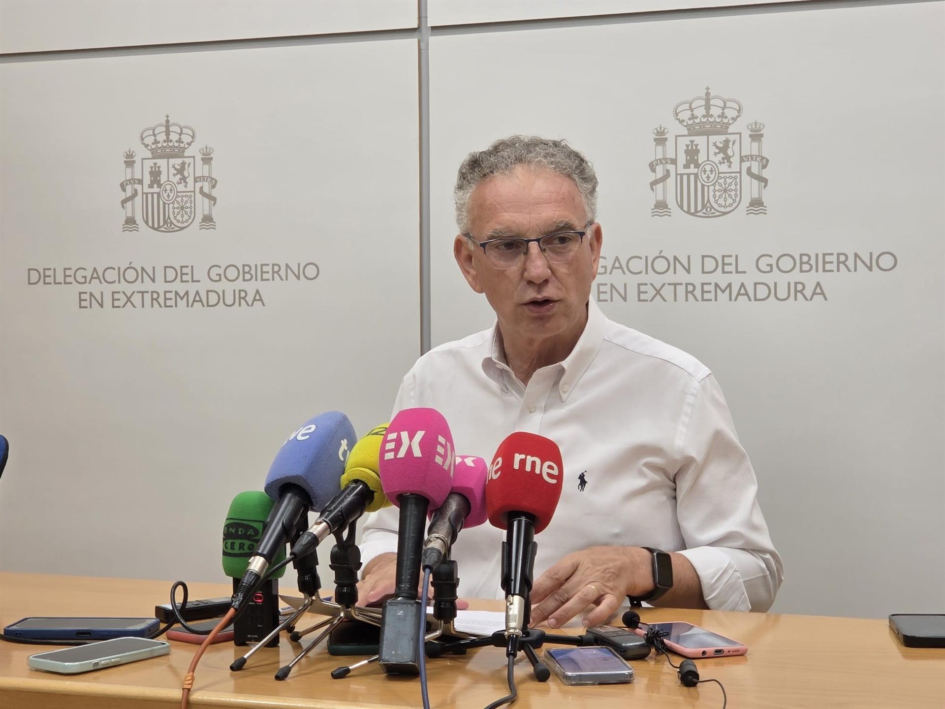 Quintana replica a la Junta que los datos sobre menores en la región son estimaciones sobre la capacidad de los centros Quintana replica a la Junta que los datos sobre menores en la región son estimaciones sobre la capacidad de los centros