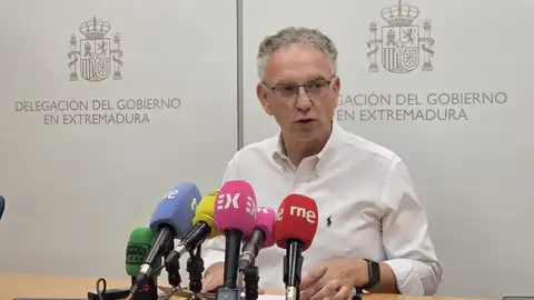 Quintana replica a la Junta que los datos sobre menores en la región son estimaciones sobre la capacidad de los centros Quintana replica a la Junta que los datos sobre menores en la región son estimaciones sobre la capacidad de los centros