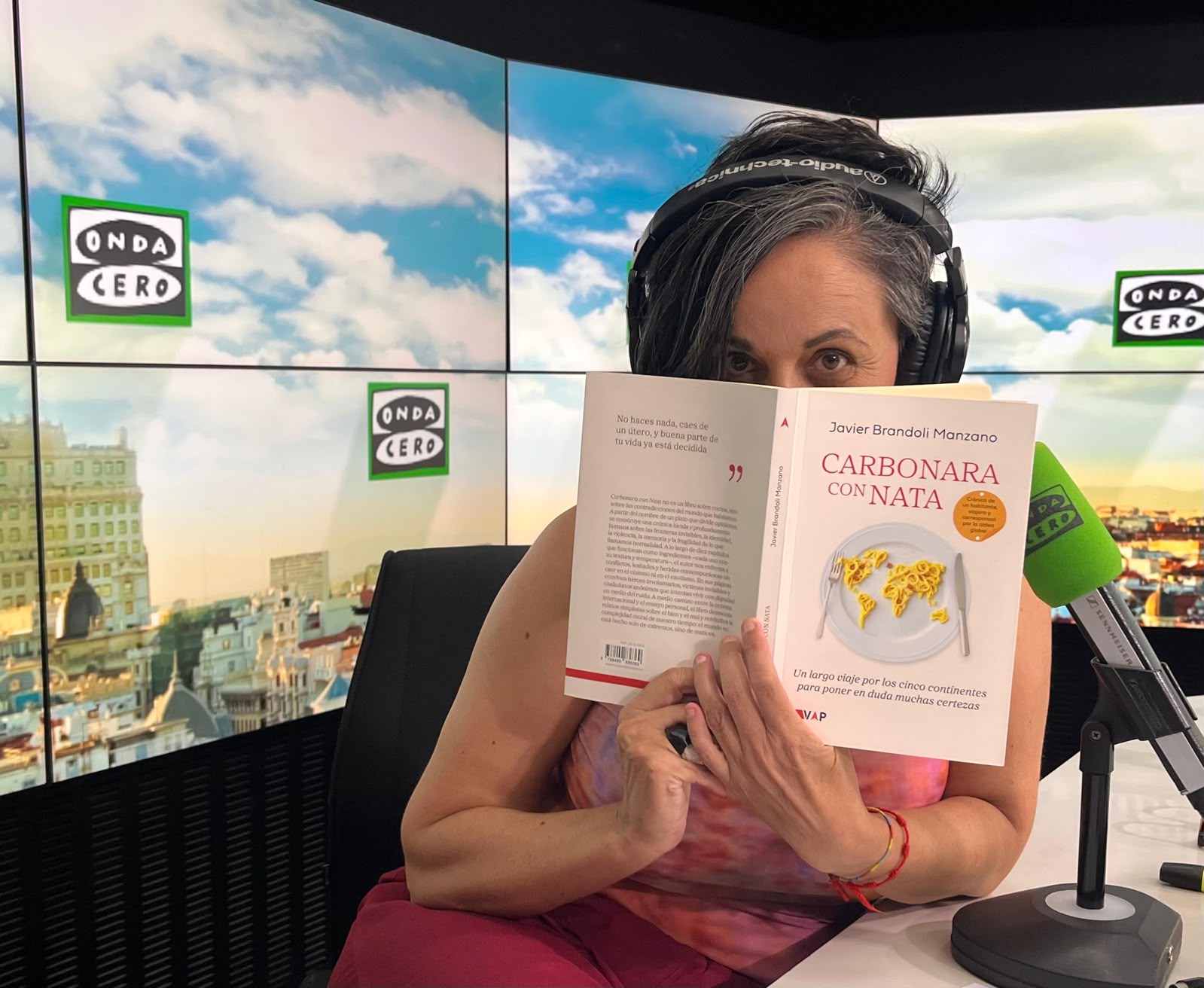 Javier Brandoli sacude las certezas sobre el mundo en su libro "Carbonara con nata" episode artwork