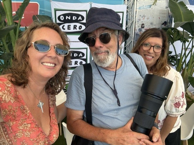 Bernardo Paz (fotoperiodista): "La mejor fotografía que he hecho en la Copa del Rey fue cuando tiraron al Rey al agua" Bernardo Paz (fotoperiodista): "La mejor fotografía que he hecho en la Copa del Rey fue cuando tiraron al Rey al agua"