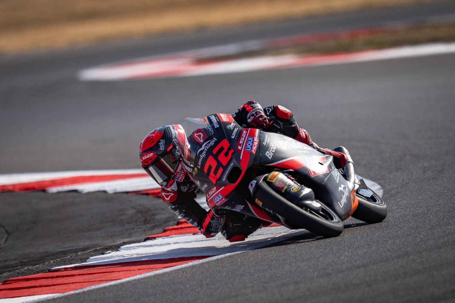 El argamasillero David Almansa gana el GP de Gran Bretaña de Moto3 El argamasillero David Almansa gana el GP de Gran Bretaña de Moto3