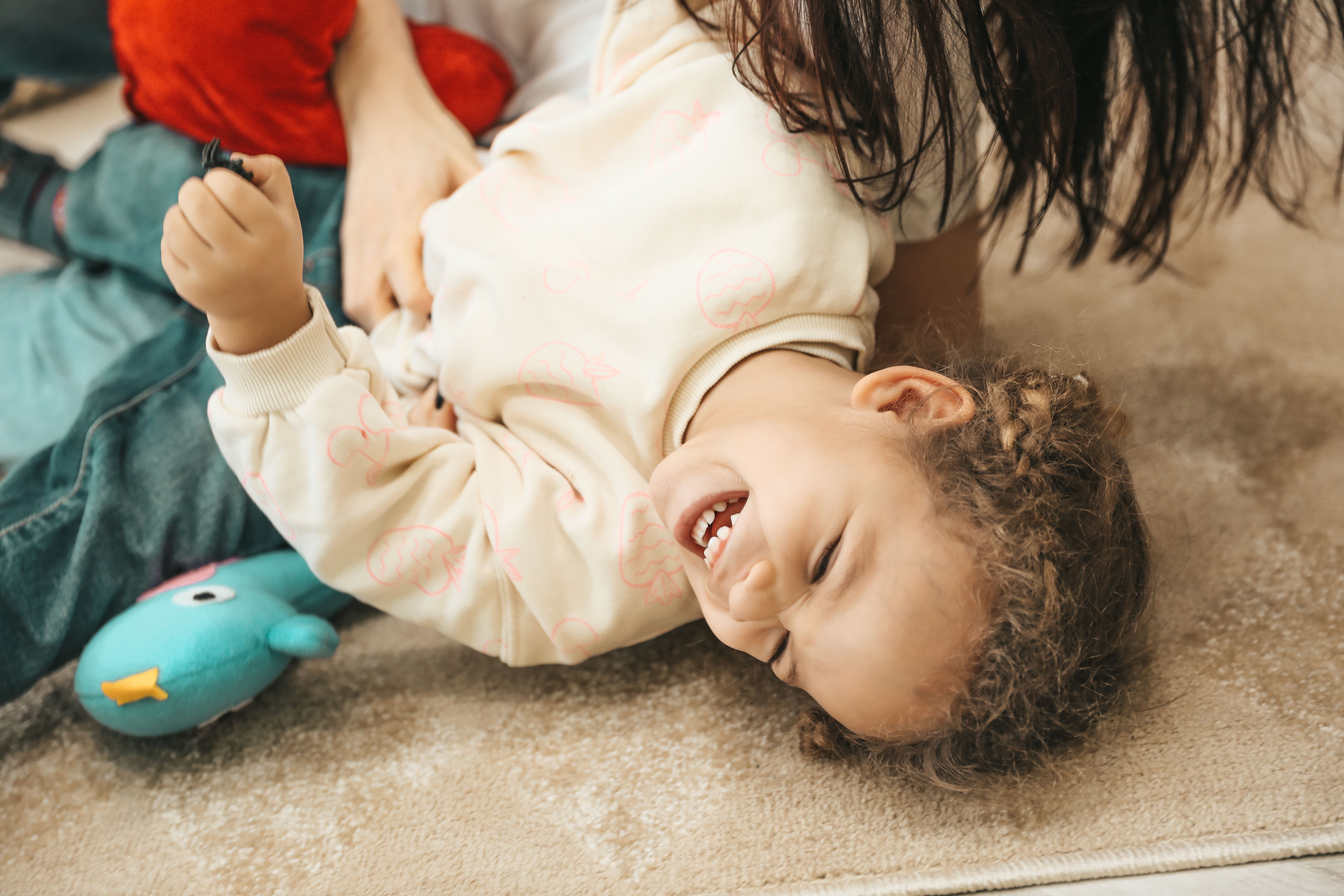 Las cosquillas no entienden de culturas: estas son las zonas del cuerpo dónde más se sienten Las cosquillas no entienden de culturas: estas son las zonas del cuerpo dónde más se sienten
