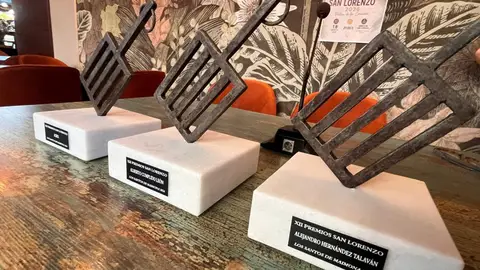 Los chefs Alejandro Hernández y Alberto Cumplido y la asociación Acrex, Premios Gastronómico San Lorenzo 2026 Los chefs Alejandro Hernández y Alberto Cumplido y la asociación Acrex, Premios Gastronómico San Lorenzo 2026