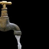 El Ayuntamiento de Santiago recuerda las restricciones y recomendaciones sobre el consumo de agua ante la prealerta sobre la escasez en el Tambre