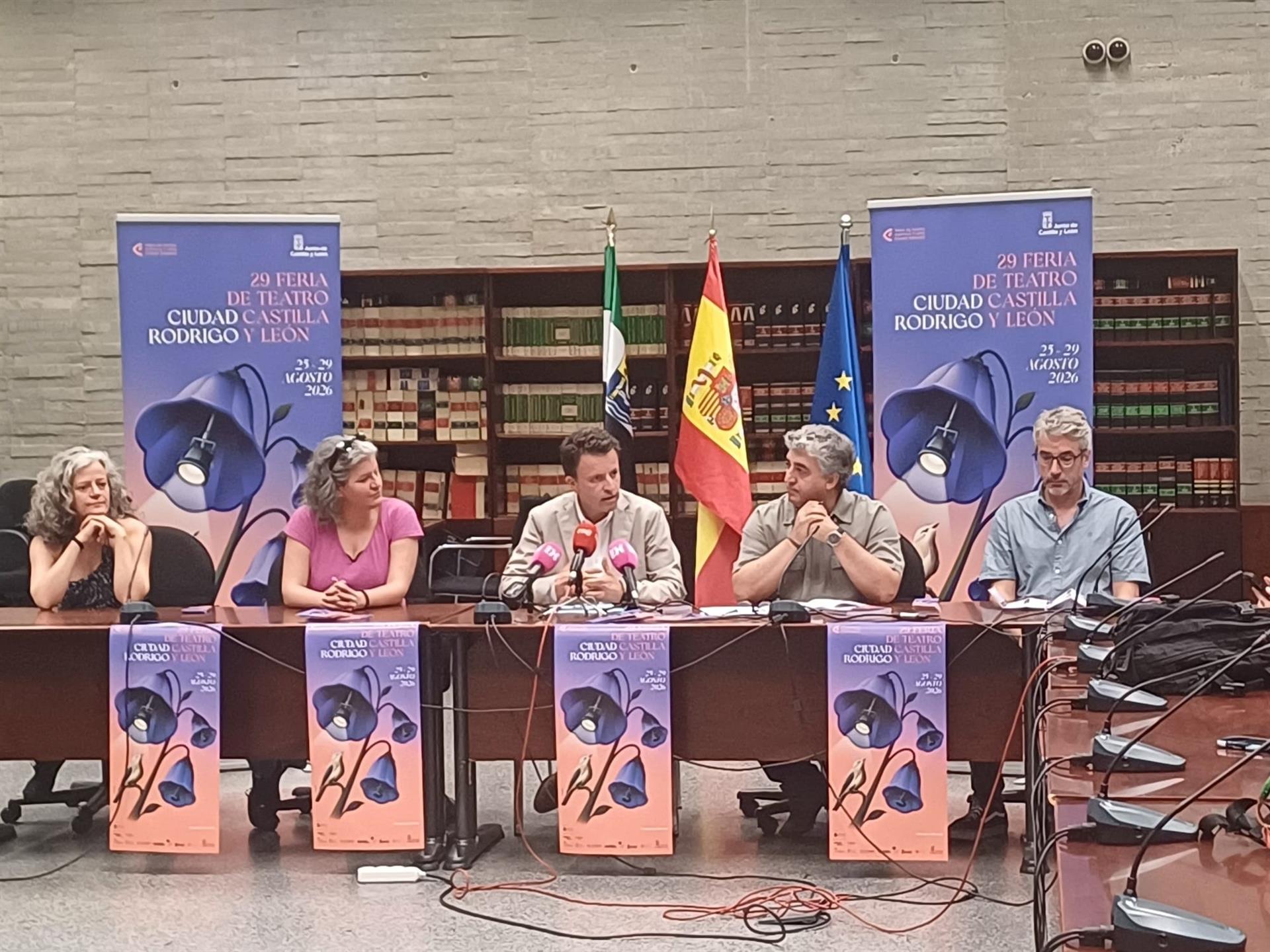 Extremadura participa con cuatro compañías profesionales en la 29ª Feria de Teatro de Castilla y León Extremadura participa con cuatro compañías profesionales en la 29ª Feria de Teatro de Castilla y León