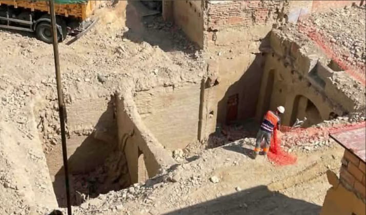 Aparece una bodega del siglo XV en un edificio derribado de Zaragoza Aparece una bodega del siglo XV en un edificio derribado de Zaragoza