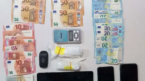 Desmantelado un punto móvil de venta de droga en la Ribera del Marco de Cáceres Desmantelado un punto móvil de venta de droga en la Ribera del Marco de Cáceres
