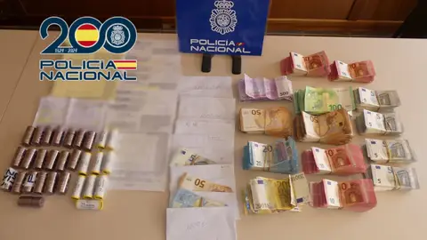 Detenidas cuatro personas por una estafa de 380.000 euros con compras simuladas de palets Detenidas cuatro personas por una estafa de 380.000 euros con compras simuladas de palets