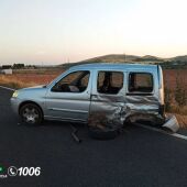 Accidente de tráfico en la carretera entre Valdepeñas y Santa Cruz de Mudela