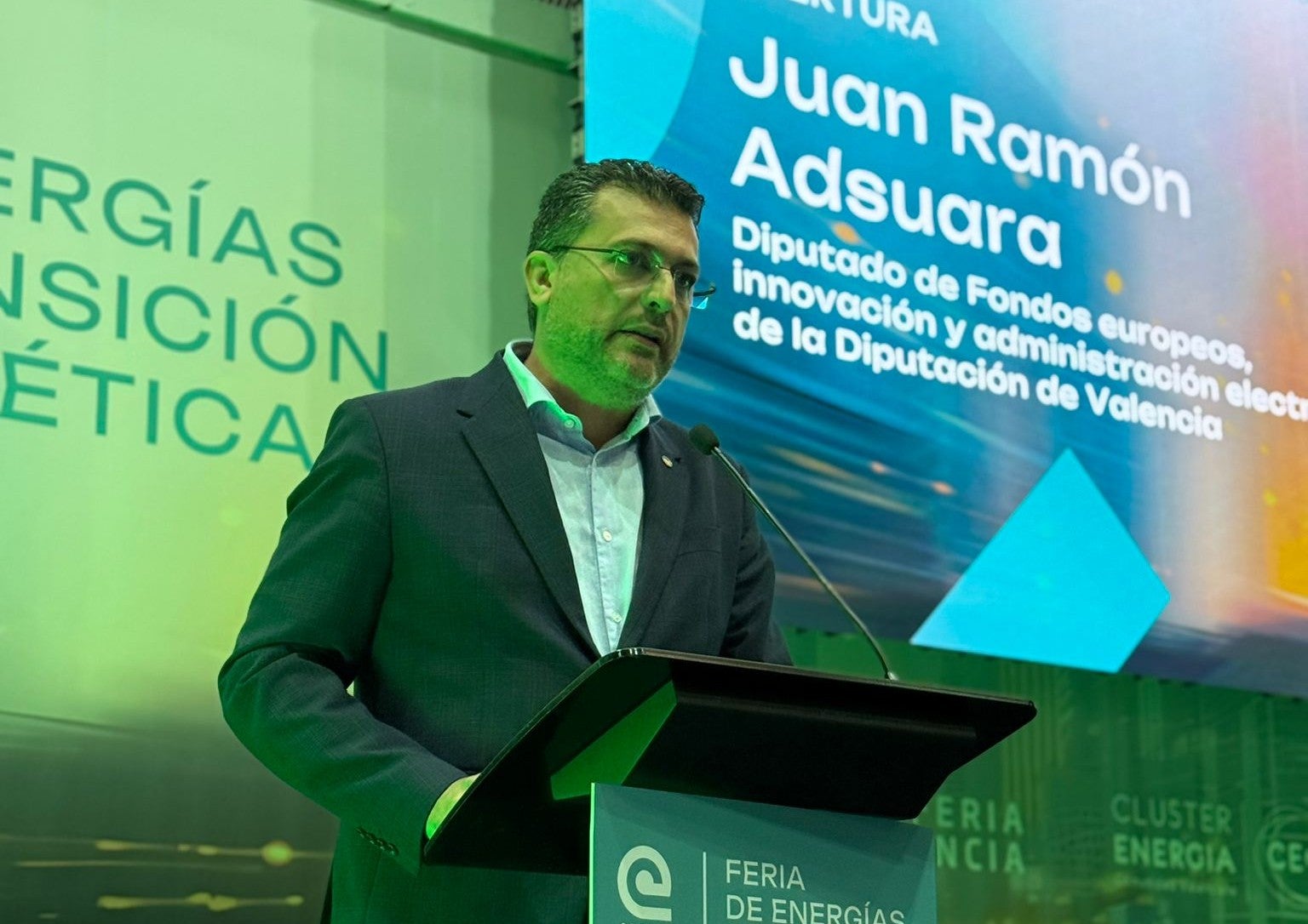 La Diputació crea una red de municipios para impulsar la gestión inteligente de los servicios públicos La Diputació crea una red de municipios para impulsar la gestión inteligente de los servicios públicos