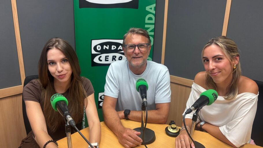 Bea Mu&ntilde;oz, Juan Carlos Fresneda y Laura Jurado
