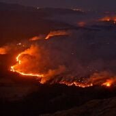 Detenido un hombre de 28 años por el incendio de Las Peñas de Riglos, que afecta a 5.500 hectáreas