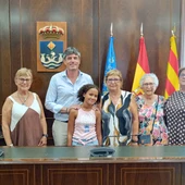 El Alcalde Marcos Zaragoza recibe una niña saharaui que pasa las vacaciones en Villajoyosa El Alcalde Marcos Zaragoza recibe una niña saharaui que pasa las vacaciones en Villajoyosa