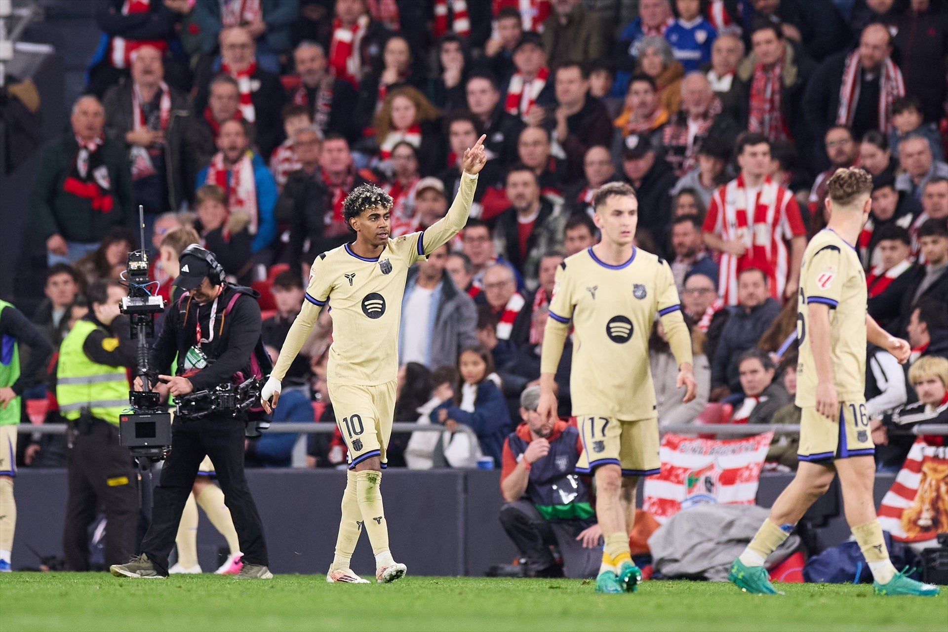 Partidos aplazados y mercado de fichajes: ¿Podría un jugador disputar dos veces la misma jornada en LaLiga? Partidos aplazados y mercado de fichajes: ¿Podría un jugador disputar dos veces la misma jornada en LaLiga?