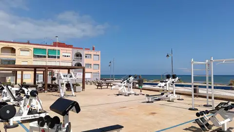 La Diputació financia un nuevo gimnasio en el Perelló con un coste de 292.000 euros La Diputació financia un nuevo gimnasio en el Perelló con un coste de 292.000 euros