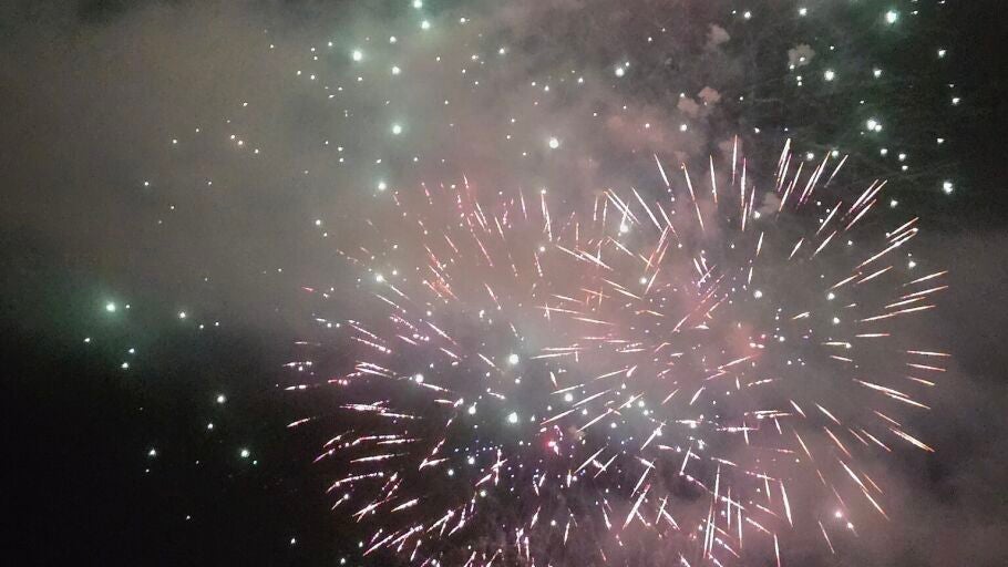 La noche de fuego dar&aacute; comienzo a la feria 2026