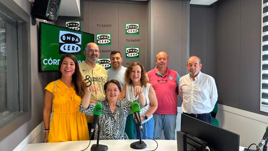 Homenaje a Mar&iacute;a Luisa Hurtado