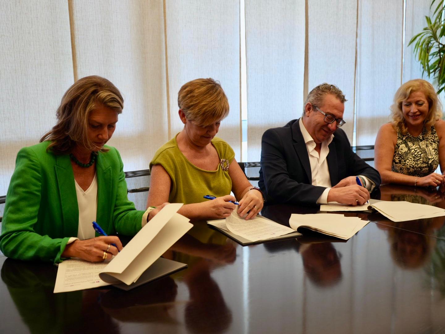 Benidorm, Generalitat y SPTD firman el convenio para redactar el proyecto y finalizar el Centro Cultural Benidorm, Generalitat y SPTD firman el convenio para redactar el proyecto y finalizar el Centro Cultural