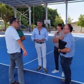 El Ayuntamiento de Villajoyosa termina la renovación de las pistas del polideportivo la Torreta para el inicio de temporada