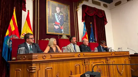 La consellera de cultura, Carmen Ortí, participa en la sesión del Patronato Rector. La consellera de cultura, Carmen Ortí, participa en la sesión del Patronato Rector.
