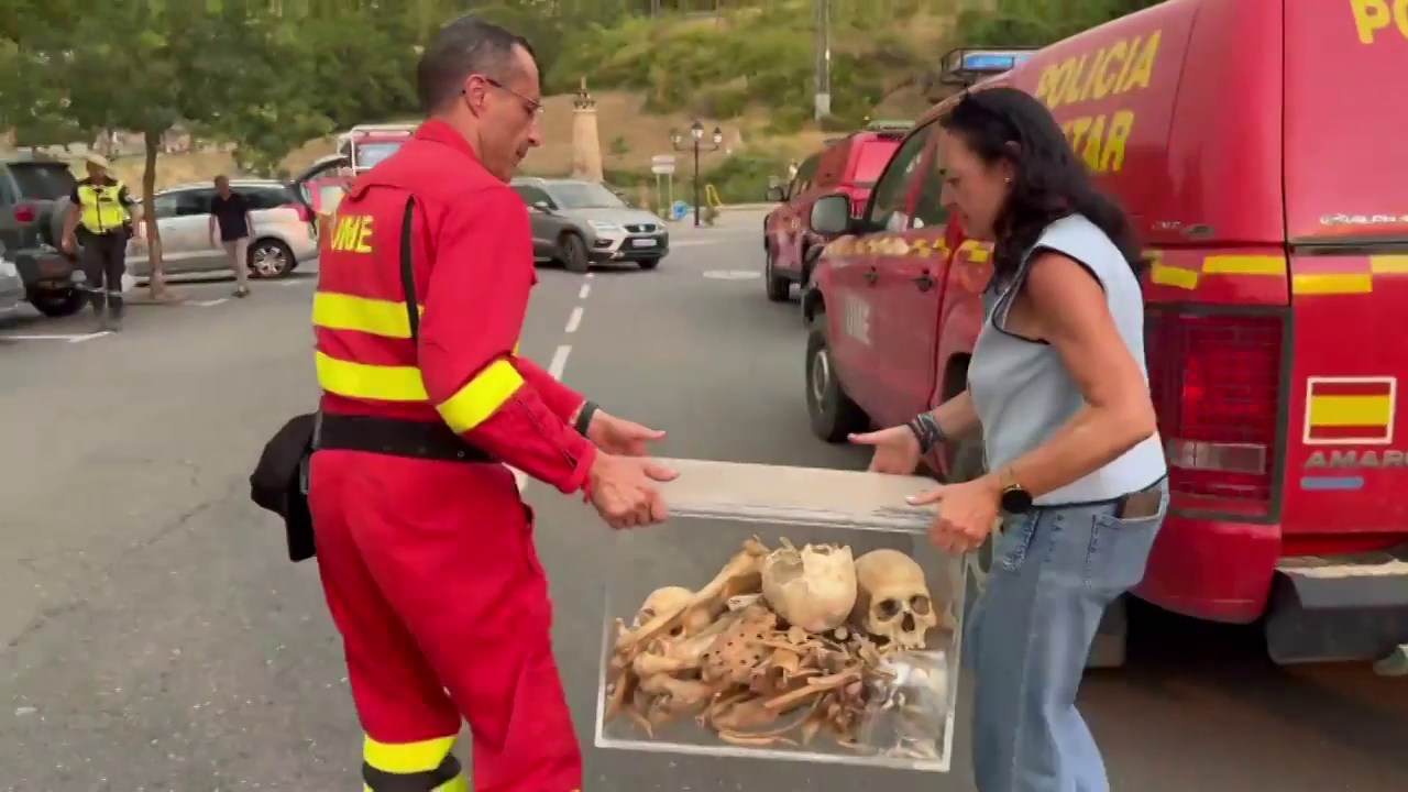 Evacuados de urgencia los restos de los primeros reyes de Aragón Evacuados de urgencia los restos de los primeros reyes de Aragón