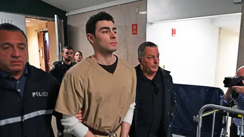 Luigi Mangione, acusado del asesinato del consejero delegado de United Healthcare, Brian Thompson Luigi Mangione, acusado del asesinato del consejero delegado de United Healthcare, Brian Thompson