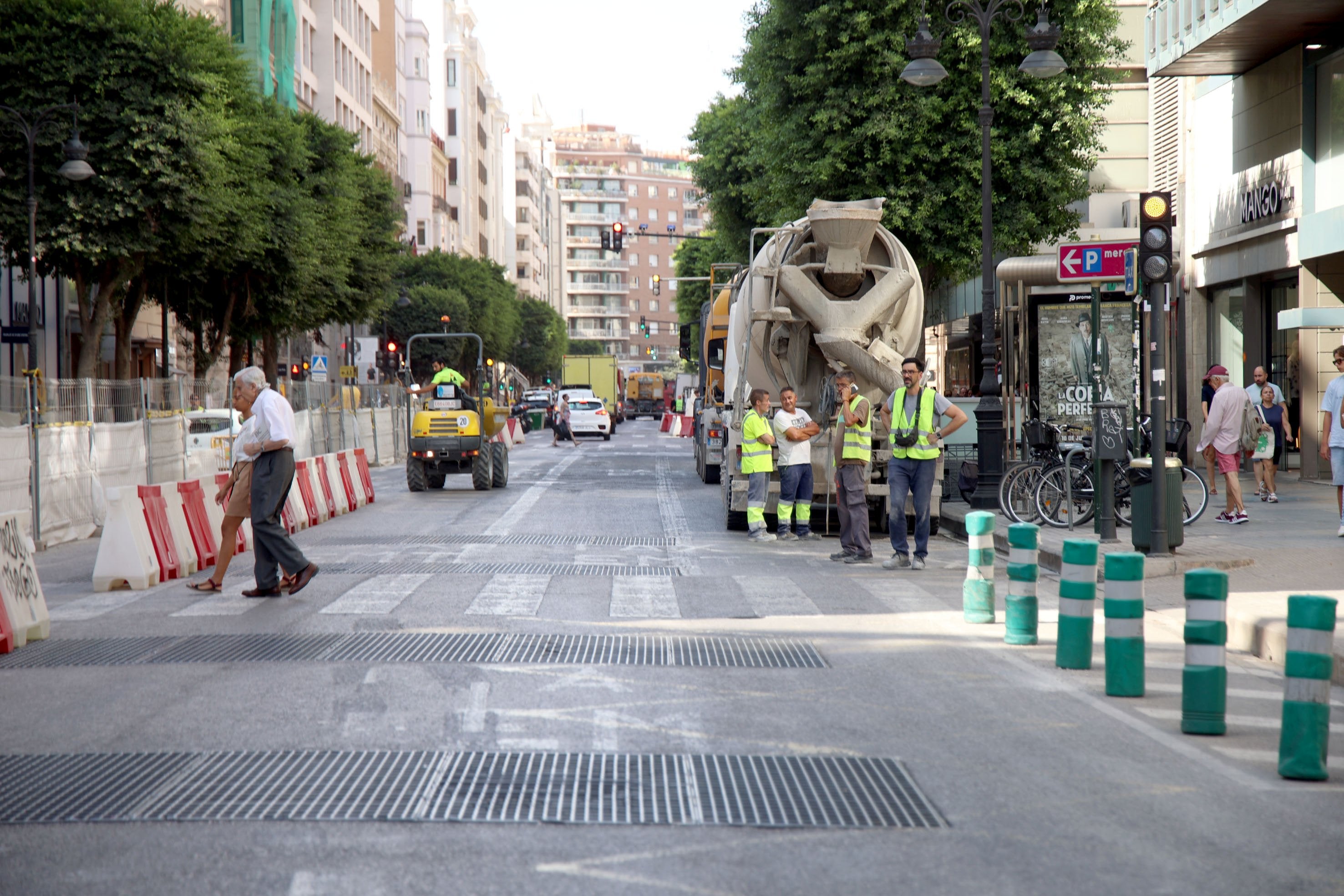 Las obras en la calle Colón finalizarán para Navidad Las obras en la calle Colón finalizarán para Navidad