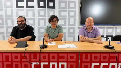 Amenaza de huelga durante la Feria en el Hotel Palacio debido al impago de nóminas a su plantilla Amenaza de huelga durante la Feria en el Hotel Palacio debido al impago de nóminas a su plantilla